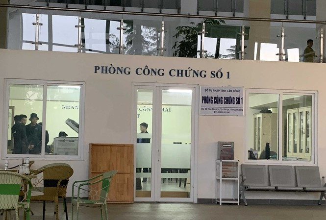 Vợ Giám đốc Sở Tư pháp lừa đảo: 'Dựng' cả người chết dậy điểm chỉ