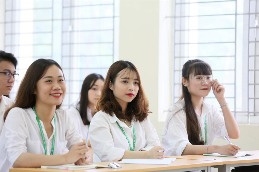 Bộ GD&ĐT đề xuất chưa tăng học phí năm học 2021- 2022 Ảnh: Nghiêm Huê