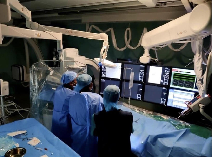 Đây là ca đầu tiên triển khai lấy huyết khối thành công qua đường động mạch cho bệnh nhi nhỏ tuổi Ảnh: Y.N