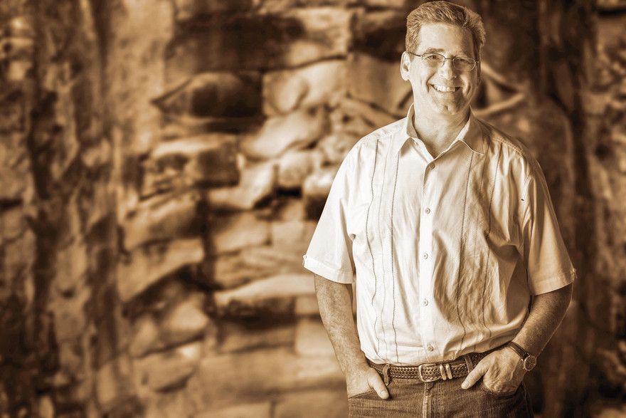 Người nổi tiếng Bruce Weigl, cựu binh Mỹ, bạn của rất nhiều nhà văn Việt Nam. Ảnh: Võ Lương Nhi 