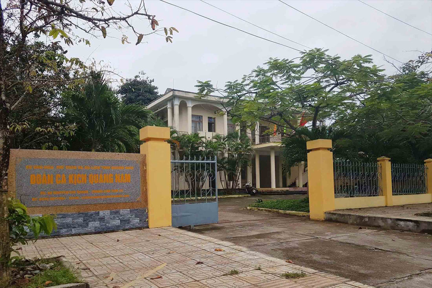 Đoàn ca kịch Quảng Nam sáp nhập vào Trung tâm văn hóa khiến không ít người hoang mang, lo lắng 