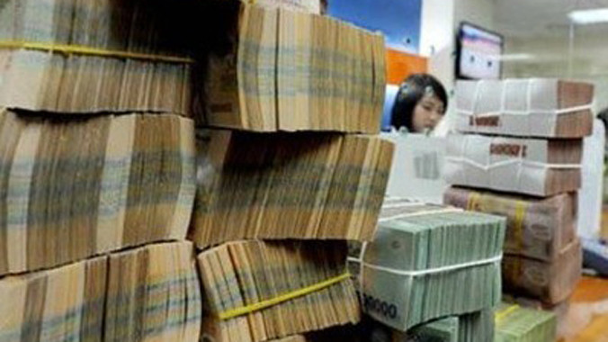 Giới ngân hàng thường không để tiền “chết”. Ảnh: ST.