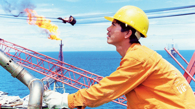 Ông Vương Đình Huệ: Kinh tế 2015 đã sáng rõ hơn