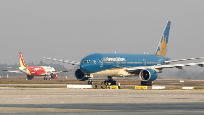 An ninh sân bay được thắt chặt. Ảnh: Hồng vĩnh.