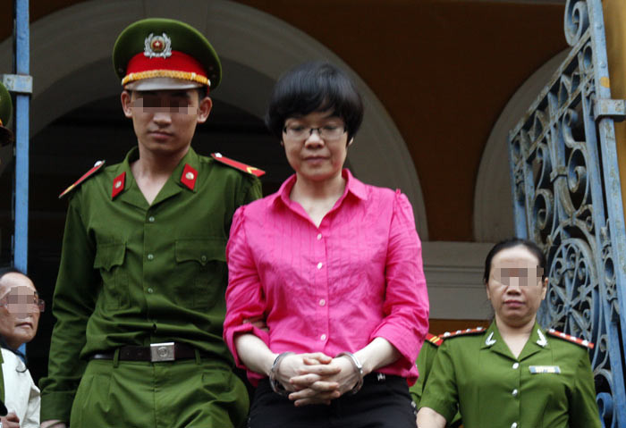 Các vấn đề liên quan đến sai phạm mà Huỳnh Thị Huyền Như là nhân vật chủ chốt của 'đại án' vẫn chưa được làm rõ trong suốt thời gian 6 ngày mà HĐXX làm việc - Ảnh: Hữu Vinh