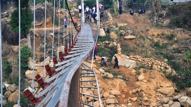 Chưa khởi tố vụ sập cầu Chu Va vì chưa có tội danh