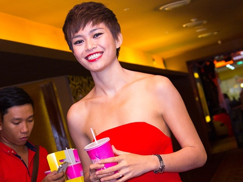 Mâu Thanh Thủy bị tai nạn xe máy bất tỉnh