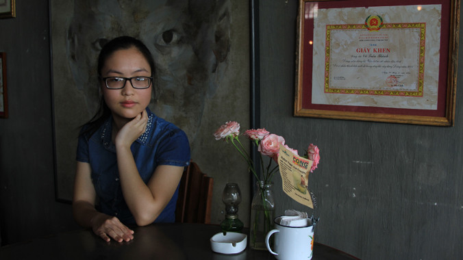 Nguyễn Hồng Nhung: “Theo nhạc thể nghiệm là nhu cầu tự thân. Tôi có sự nhạy cảm với âm thanh xung quanh, muốn thử nghiệm với nó”. Ảnh: N.M.Hà.