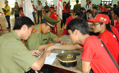 Tuổi trẻ Cục An ninh Tây Nguyên chia sẻ giọt máu hồng