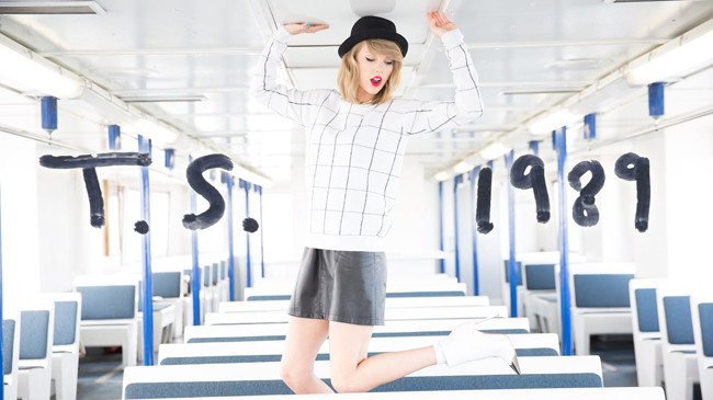 Taylor Swift và 1989.