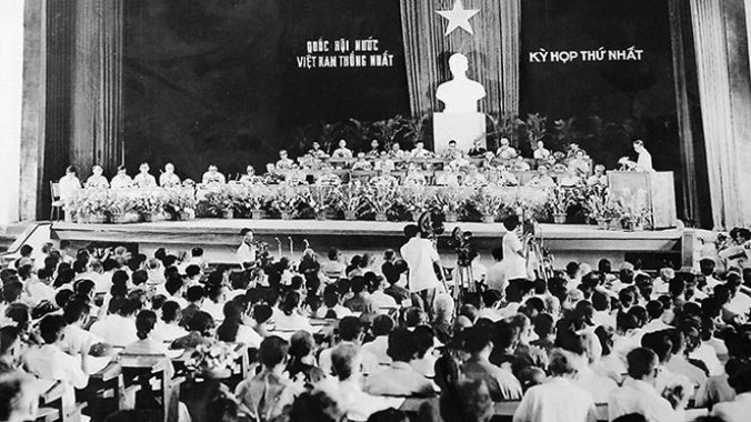 Kỳ họp thứ nhất Quốc hội nước Việt Nam thống nhất.