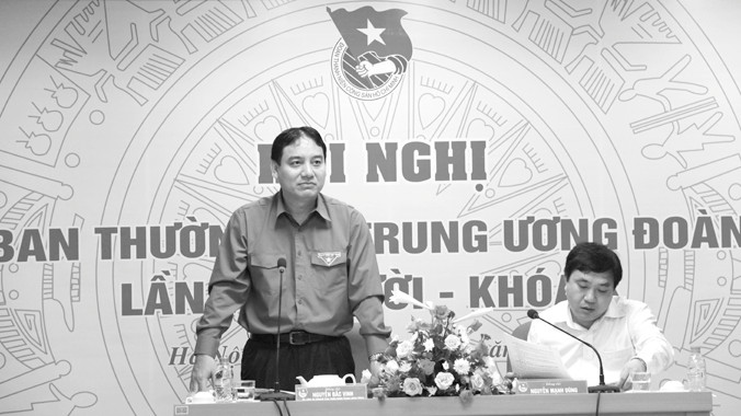 Anh Nguyễn Đắc Vinh phát biểu tại Hội nghị Ban Thường vụ T.Ư Đoàn lần thứ mười, khóa X. Ảnh: Lưu Trinh.