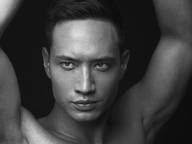 Kim Lý bị 'vặn'