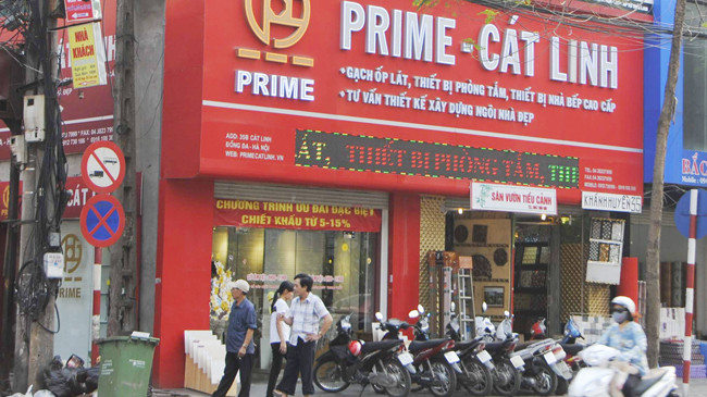 Nhà đất tại 35b Cát Linh từ lâu đã bị cho thuê lại. Ảnh: Hà Anh.