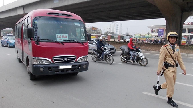 Ngoài xử lý trực tiếp, CSGT sẽ phạt “nguội” xe khách vi phạm. Ảnh: Trọng Đảng.