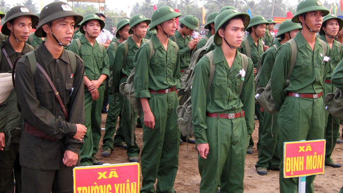 Chủ tịch Hội đồng Dân tộc Ksor Phước nói rằng, thời bình không nên gọi sinh viên nhập ngũ, họ có thể thực hiện nghĩa vụ quân sự sau khi học xong. Ảnh: Ngọc Châu.