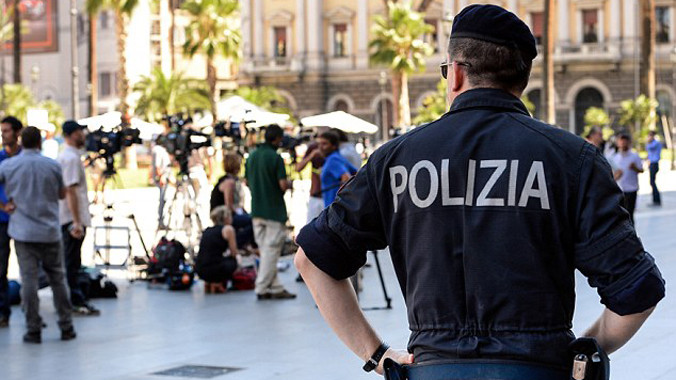 83% cảnh sát Ý cáo ốm đêm Giao thừa