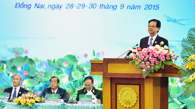 Thủ tướng Nguyễn Tấn Dũng phát biểu tại Đại hội Đảng bộ tỉnh Đồng Nai lần thứ X.