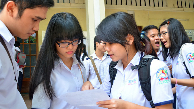 Tâm trạng lo lắng thường thấy trước mỗi kỳ thi. Ảnh: Hồng Vĩnh.