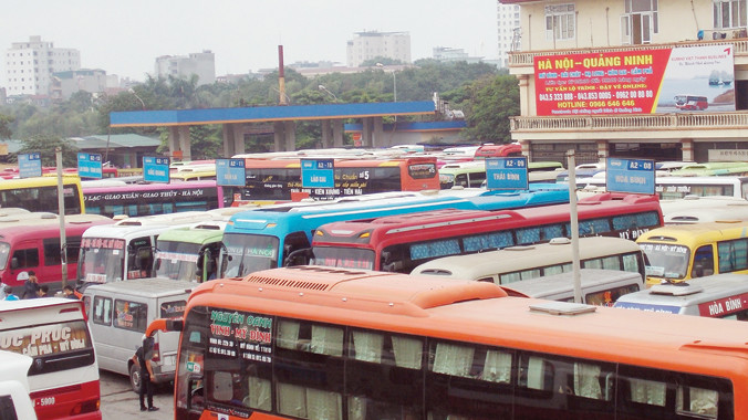 Theo Sở Tài chính Hà Nội, DN vận tải không giảm giá cước sẽ bị nêu tên. Ảnh: Trọng Đảng.