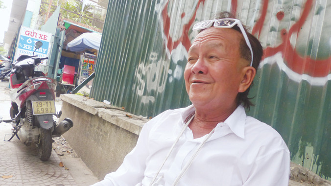 Phút thảnh thơi của Bạch Công tử. Ảnh: Trọng Thịnh.