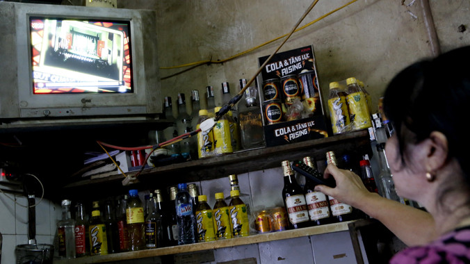 Nhiều địa bàn lân cận Hà Nội, TPHCM, Hải Phòng, Cần Thơ, Đà Nẵng sẽ chuyển đổi từ truyền hình analog sang truyền hình số sớm một năm. Ảnh: Như Ý.