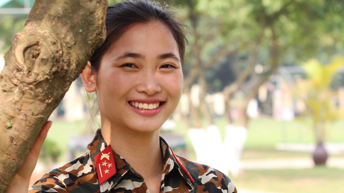 Nữ quân nhân Sư đoàn 308, Quân đoàn 1. Ảnh: Nguyễn Minh.