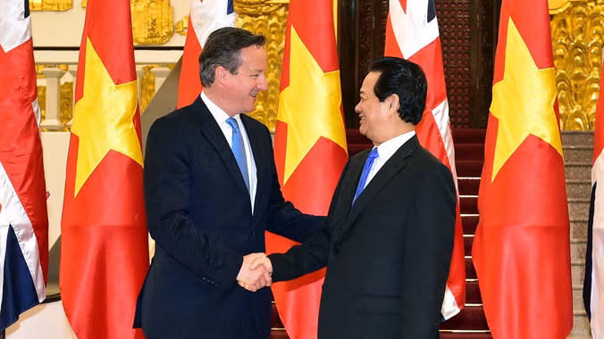 Thủ tướng Nguyễn Tấn Dũng và Thủ tướng Anh David Cameron hội đàm chiều 29/7 tại Hà Nội. Ảnh: Đoàn Bắc.