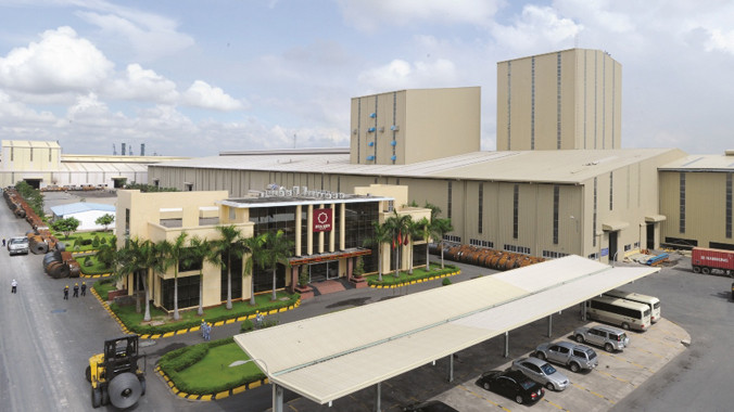 Nhà máy Tôn Hoa Sen Phú Mỹ có công suất 1.200.000 tấn/năm.