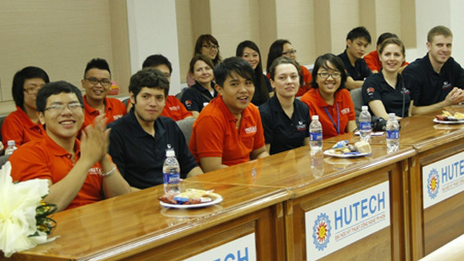 Tết này, cán bộ, giảng viên tại trường ĐH Công nghệ TPHCM có thể được thưởng lên đến 100 triệu đồng.