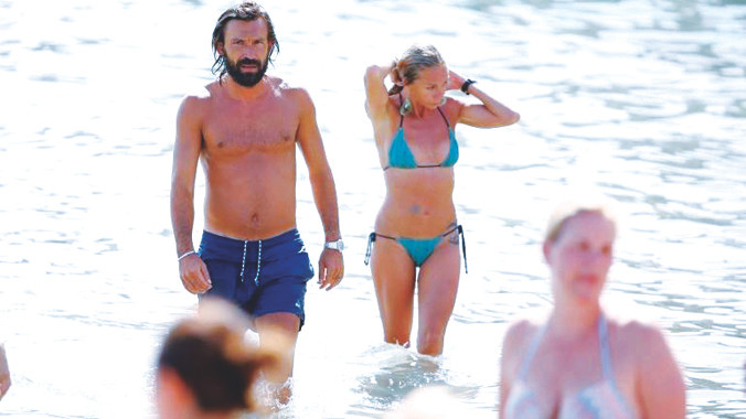 Pirlo cùng bồ mới vừa có kỳ nghỉ hạnh phúc tại Tây Ban Nha.