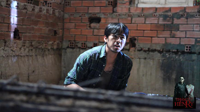 Gương mặt đậm chất xi-nê của người mẫu Duy Nhân trong “Thám tử Hên-ry”.