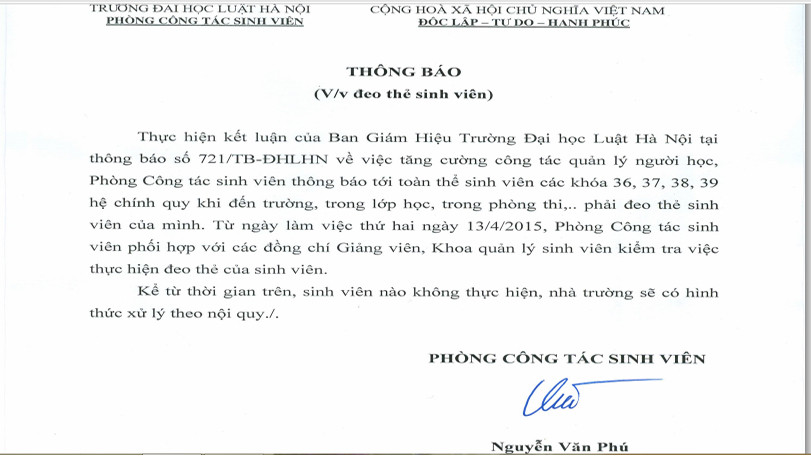 Thông báo thắt chặt quản lý sinh viên với giải pháp đeo thẻ sinh viên của trường Đại học Luật Hà Nội.