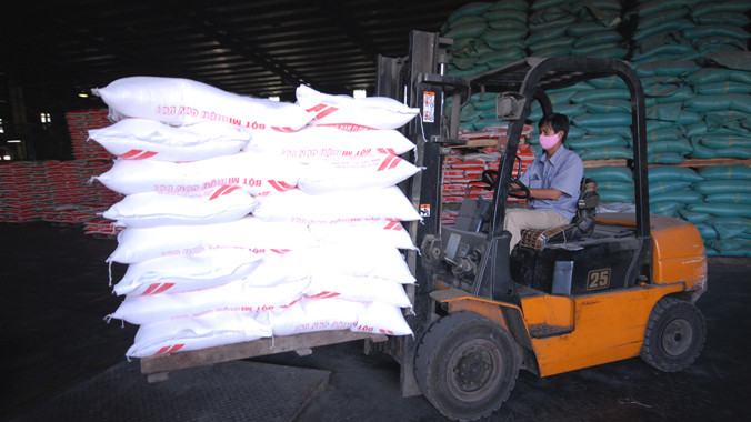 Thức ăn chăn nuôi là ngành đang cạnh tranh quyết liệt, nhưng Hòa Phát lại “nhảy” vào với chiến lược riêng của mình.