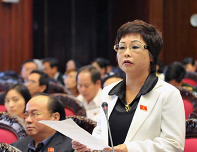 Chưa thể bãi nhiệm tư cách đại biểu QH của bà Nga