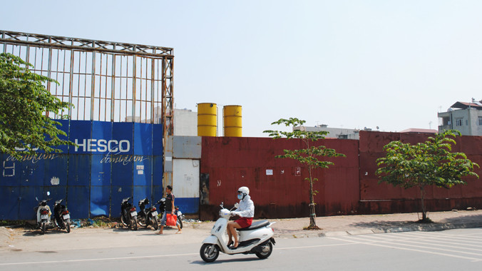 Dự án nhà ở Hesco Văn Quán đắp chiếu nhiều năm vẫn không được xử lý. Ảnh: Tuấn Minh.