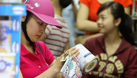 Đề nghị Cục Quản lý thị trường kiểm soát giá sữa