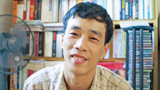 Nhà văn Nguyễn Bình Phương. Ảnh: Nguyễn Đình Toán.