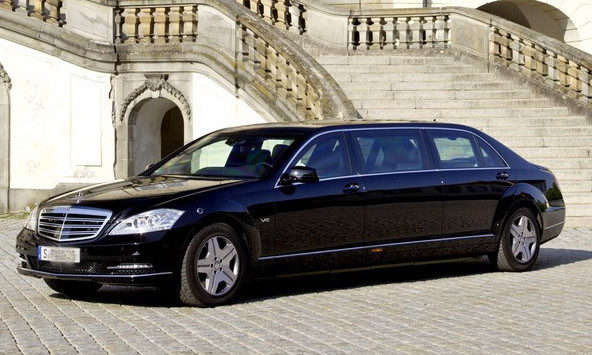 Pullman Guard S600 là dòng xe siêu sang của Mercedes-Benz chuyên phục vụ chính khách và trên thị trường có giá khoảng 1,4 triệu USD. Ảnh minh họa