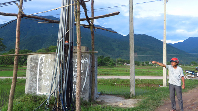 Nhiều công trình tiền tỷ bỏ hoang như thế này. Ảnh: QN.