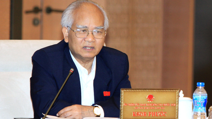 Chủ tịch Hội đồng Dân tộc Ksor Phước phát biểu ý kiến. Ảnh: An Đăng.