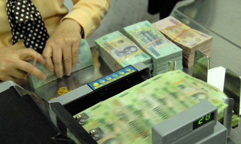 Ngân hàng tăng lãi suất huy động