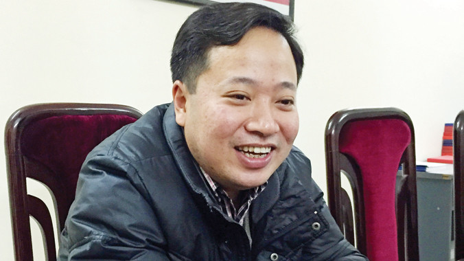 Giảng viên Đinh Thanh Hiếu.