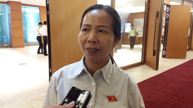 ĐBQH Trịnh Thị Thanh Bình - Chánh án TAND tỉnh Bến Tre. Ảnh: Thành Nam.