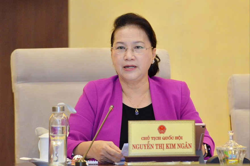 Phát biểu tại phiên họp Ủy ban Thường vụ Quốc hội, Chủ tịch Quốc hội Nguyễn Thị Kim Ngân cho rằng vi phạm quy định về giờ làm thêm còn phổ biếnảnh: Như Ý 