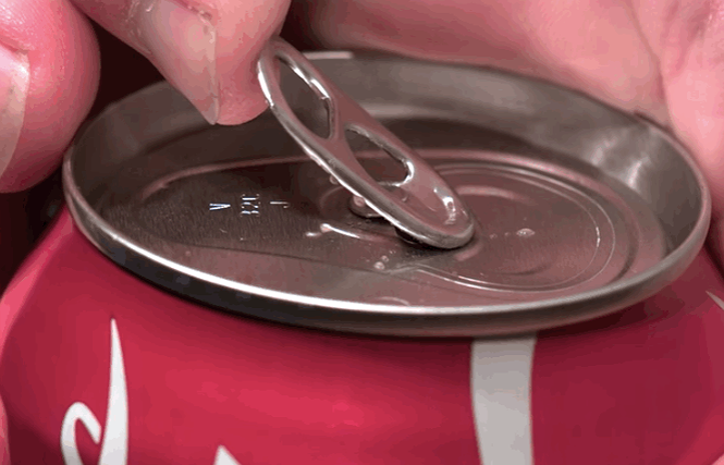 'Mở lon Việt Nam': Ồn ào quanh một Slogan