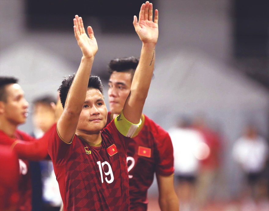 Quang Hải chỉ chơi được trọn vẹn 90 phút trận đấu gặp Indonesia ở SEA Games trước khi dính chấn thương ảnh: HỮU PHẠM 