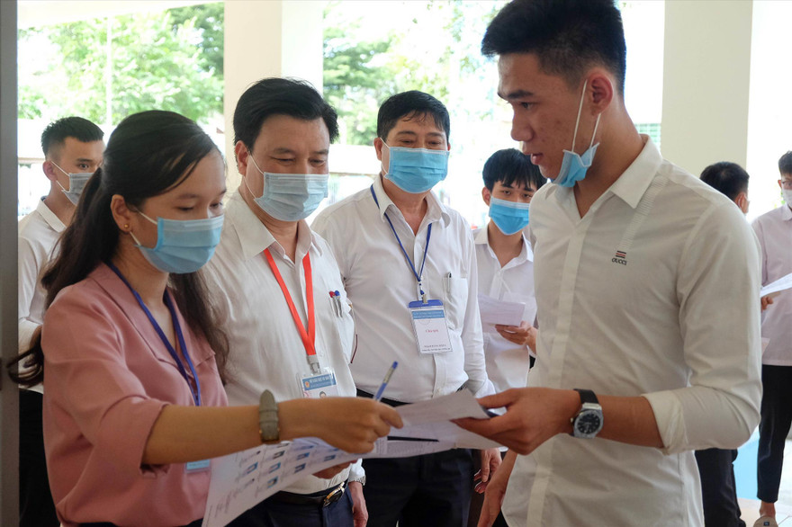 Đoàn kiểm tra của Bộ GD&ĐT kiểm tra công tác tổ chức thi tốt nghiệp THPT năm 2020 tại Đắk Lắk 