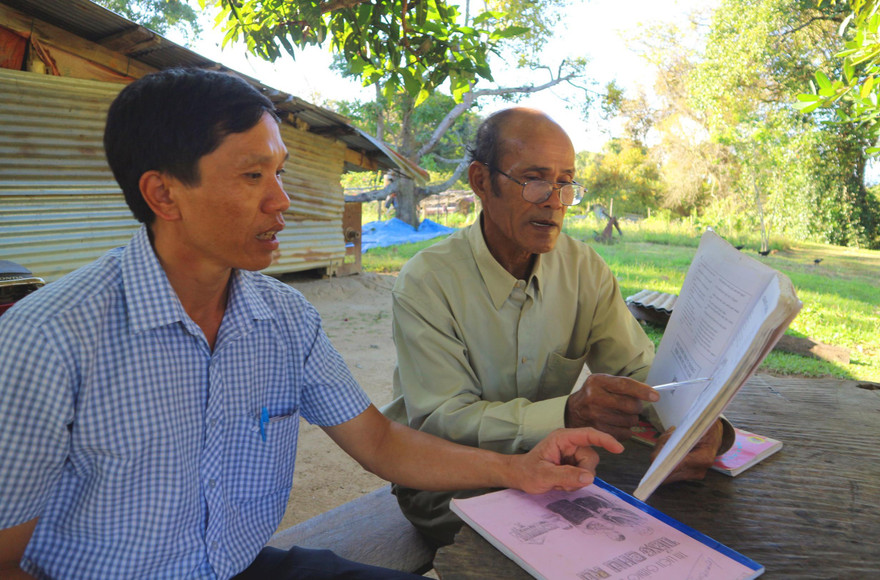 Gia Ya Loan giảng giải về tiếng Chu Ru 