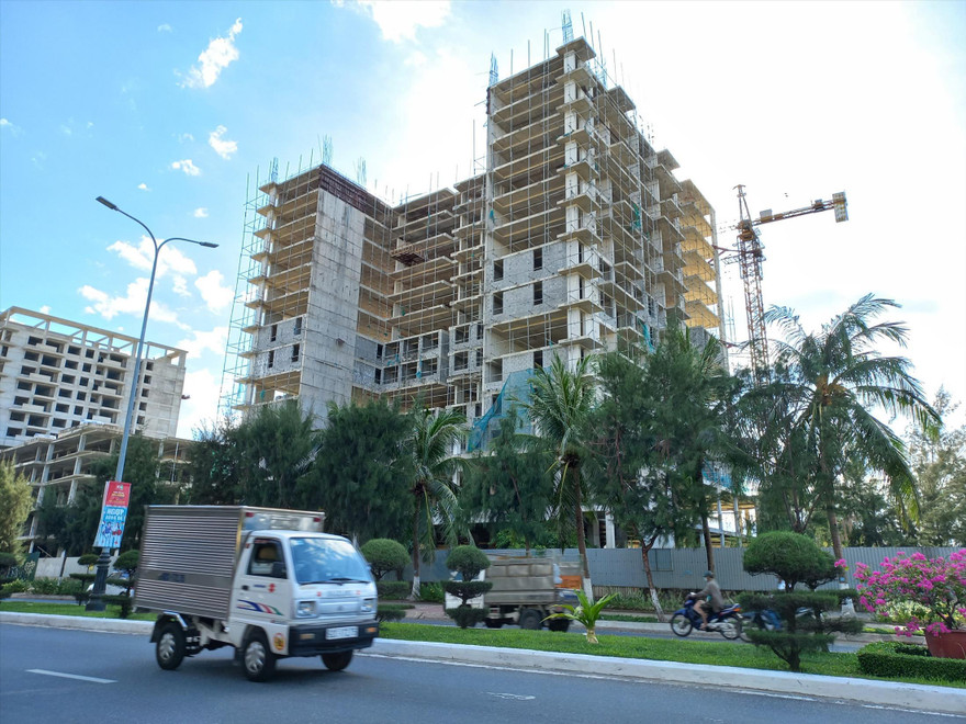 Một góc dự án ở Đa Phước nơi cần tháo gỡ vướng mắc, khơi thông nguồn lực để Đà Nẵng phát triển Ảnh: Nguyễn Thành 